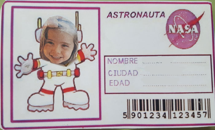 Carnet de la NASA, como regalo final de los astronautas.