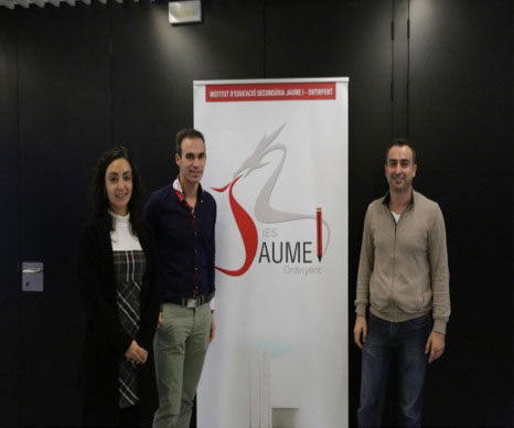 Iniciativa de tres profes del IES Jaume I de Ontinyent