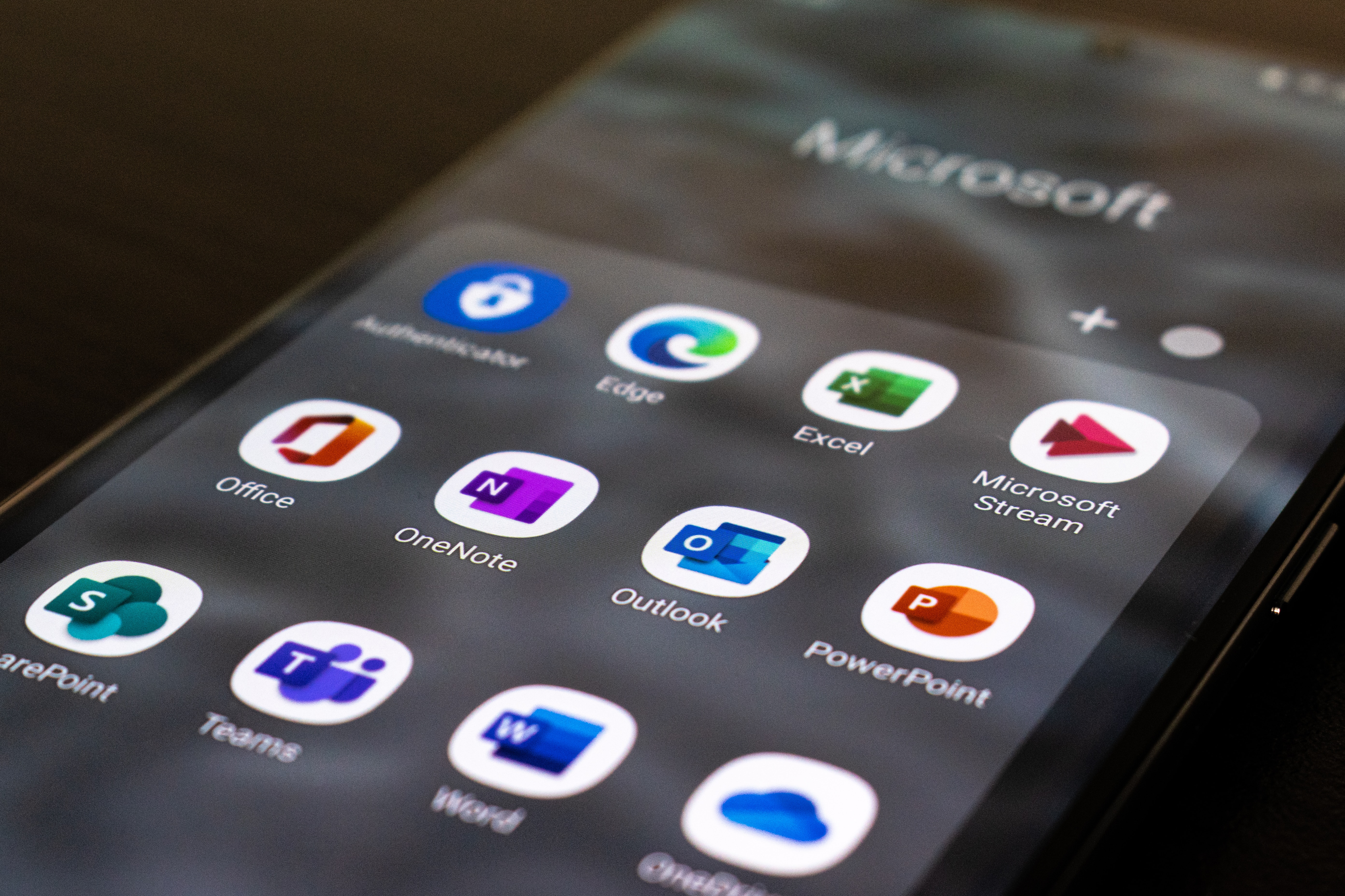 Imagen de Usa Microsoft Teams con seguridad – INCIBE Menores