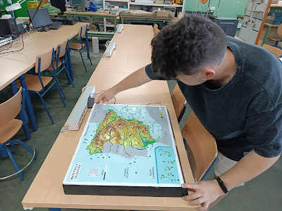 Prototipo de mapa físico tiflológico