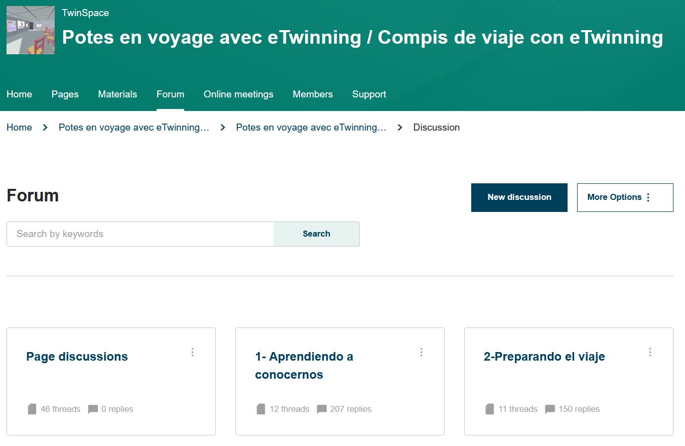 Captura de pantalla de los foros de trabajo para cada grupo