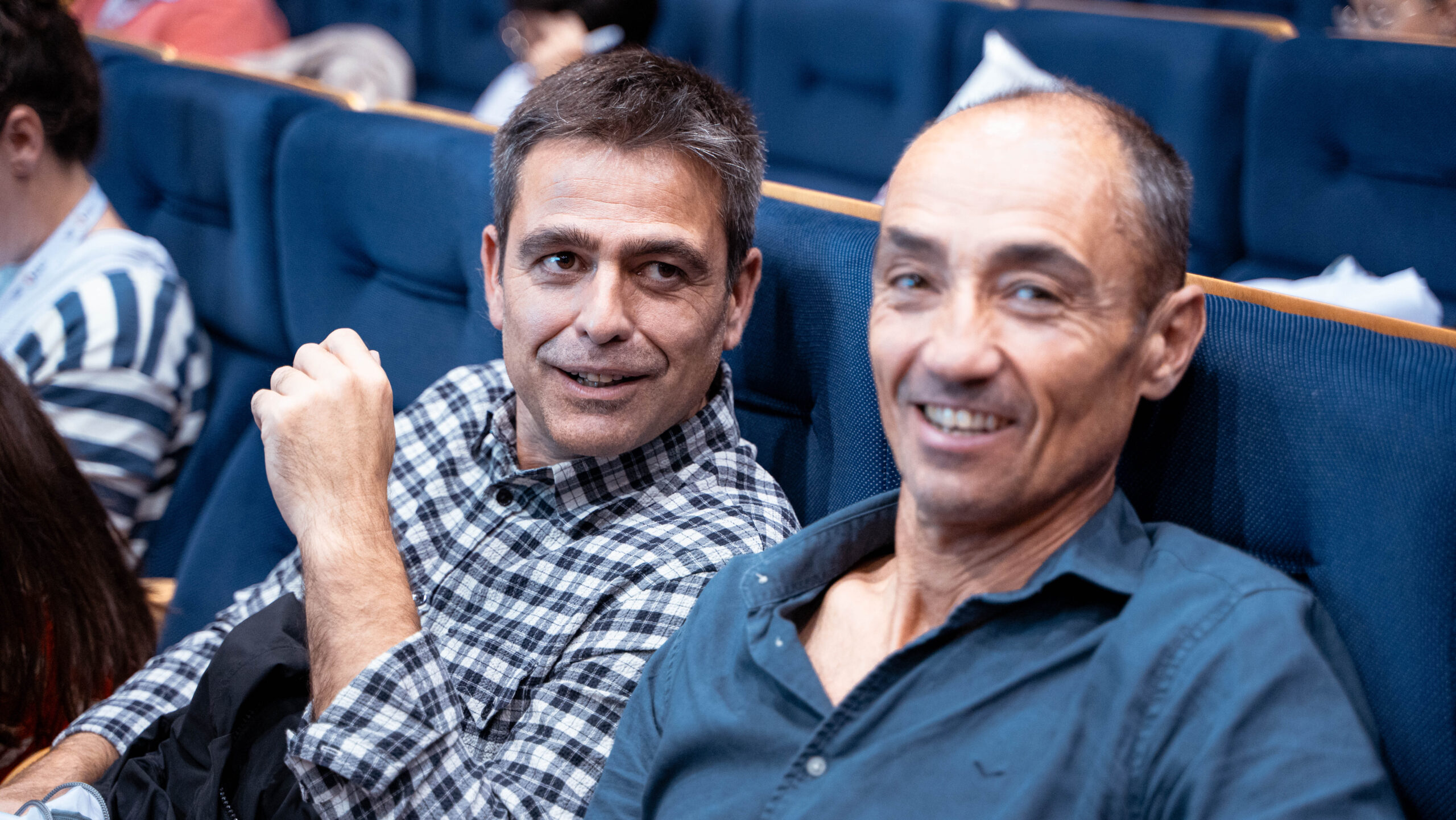 Asistentes en el interior de la sala de celebración del Congreso