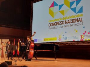 Actuación musical Congreso Competencia Digital