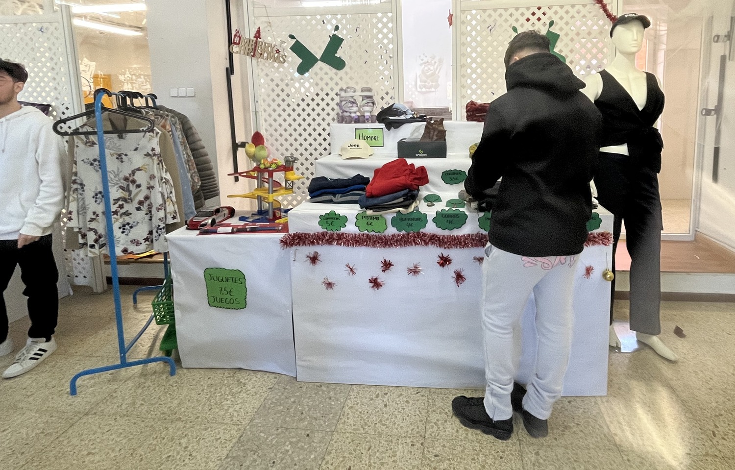 Venta de ropa de segunda mano Venta de ropa de segunda mano