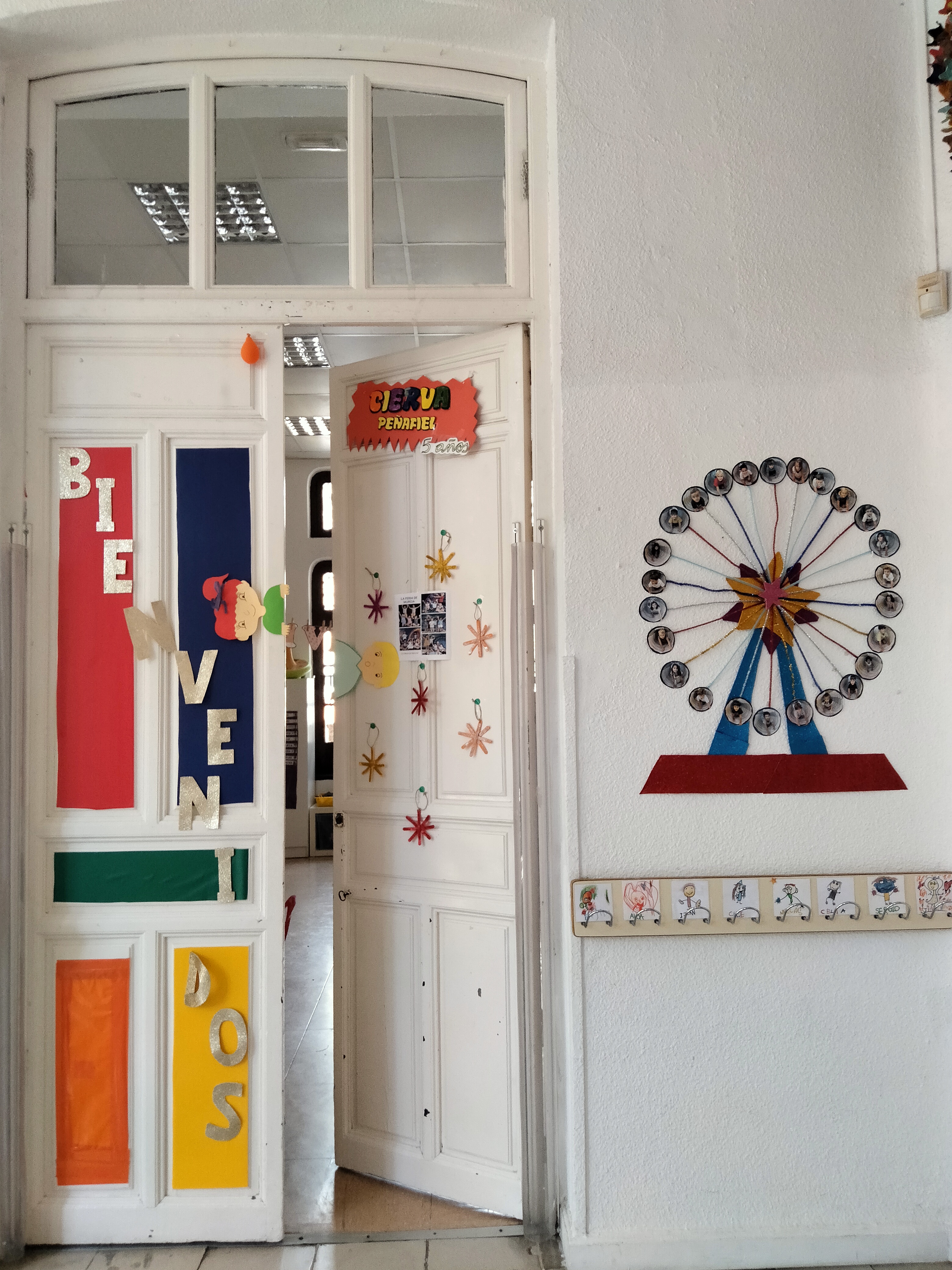 Entrada al aula de 5 años