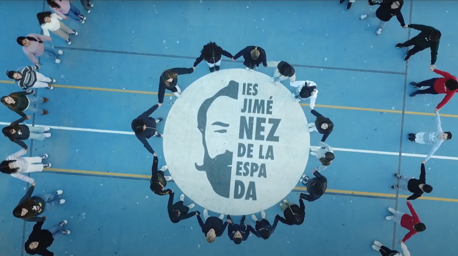 Vista cenital de la pista deportiva Vista cenital de la pista deportiva