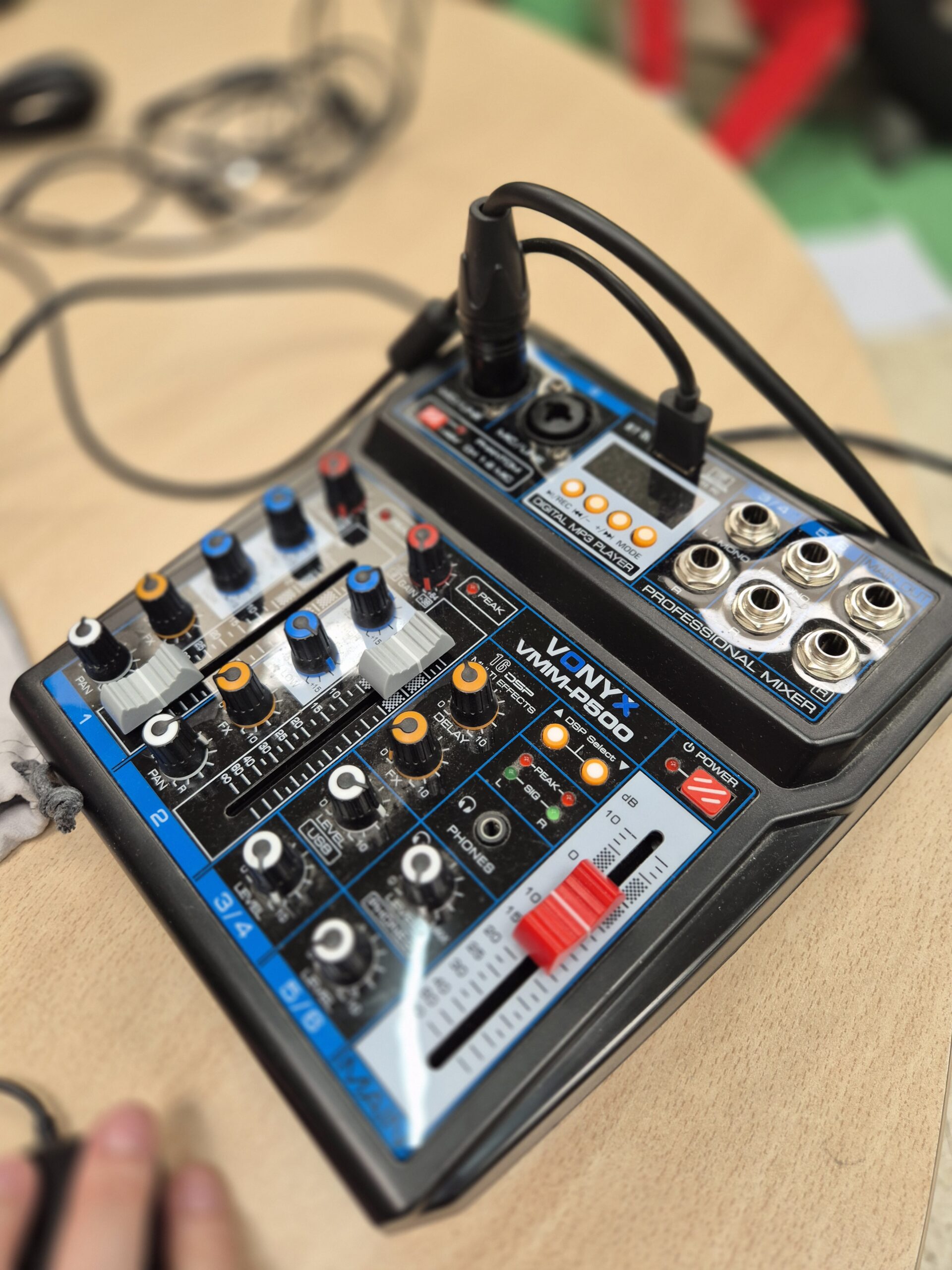 Detalle estudio de grabación Detalle estudio de grabación