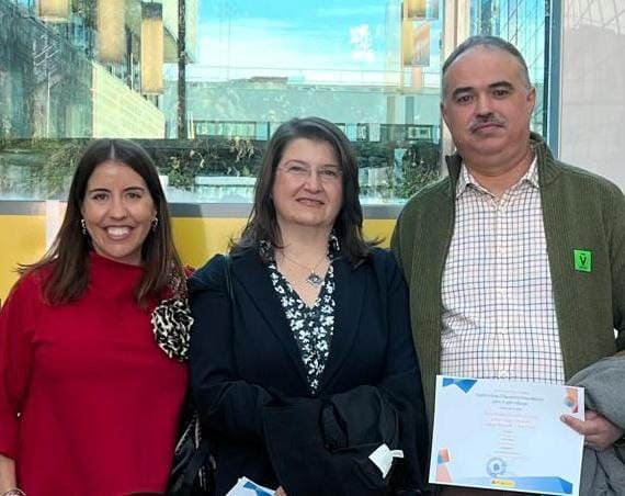 Juan Andrés Parreño Castillo Isabel María Ruiz Martínez Eloísa López Castaño