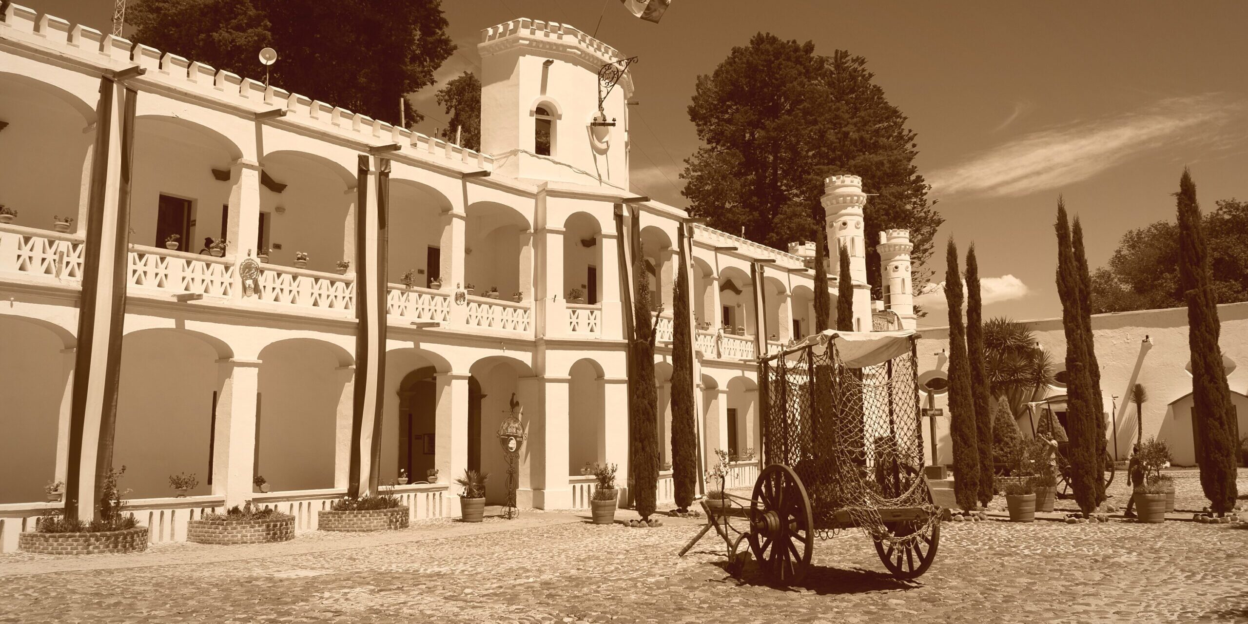 Imagen de De Cádiz a la revolución liberal