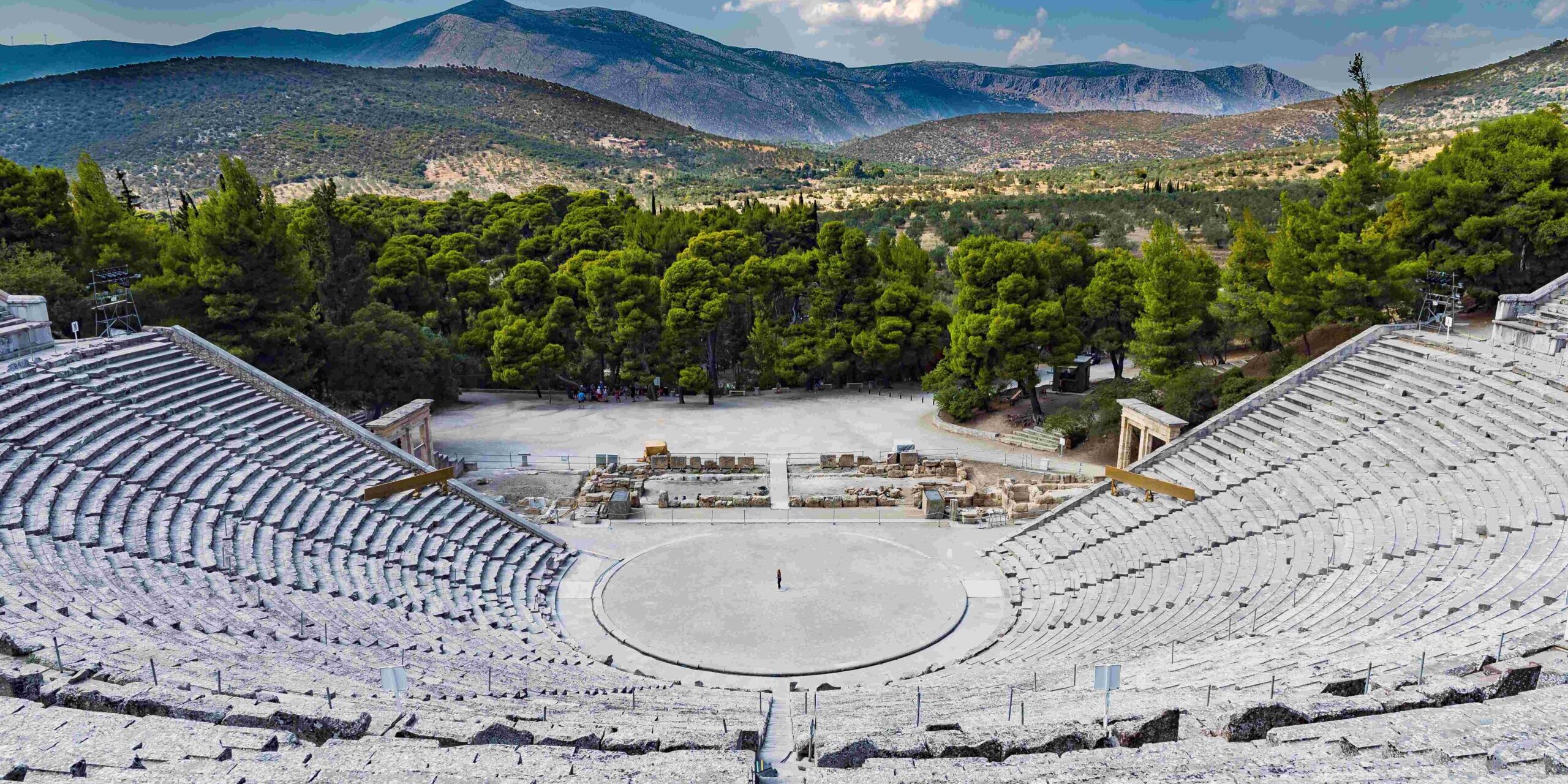 Imagen de La tragedia clásica y su relectura moderna