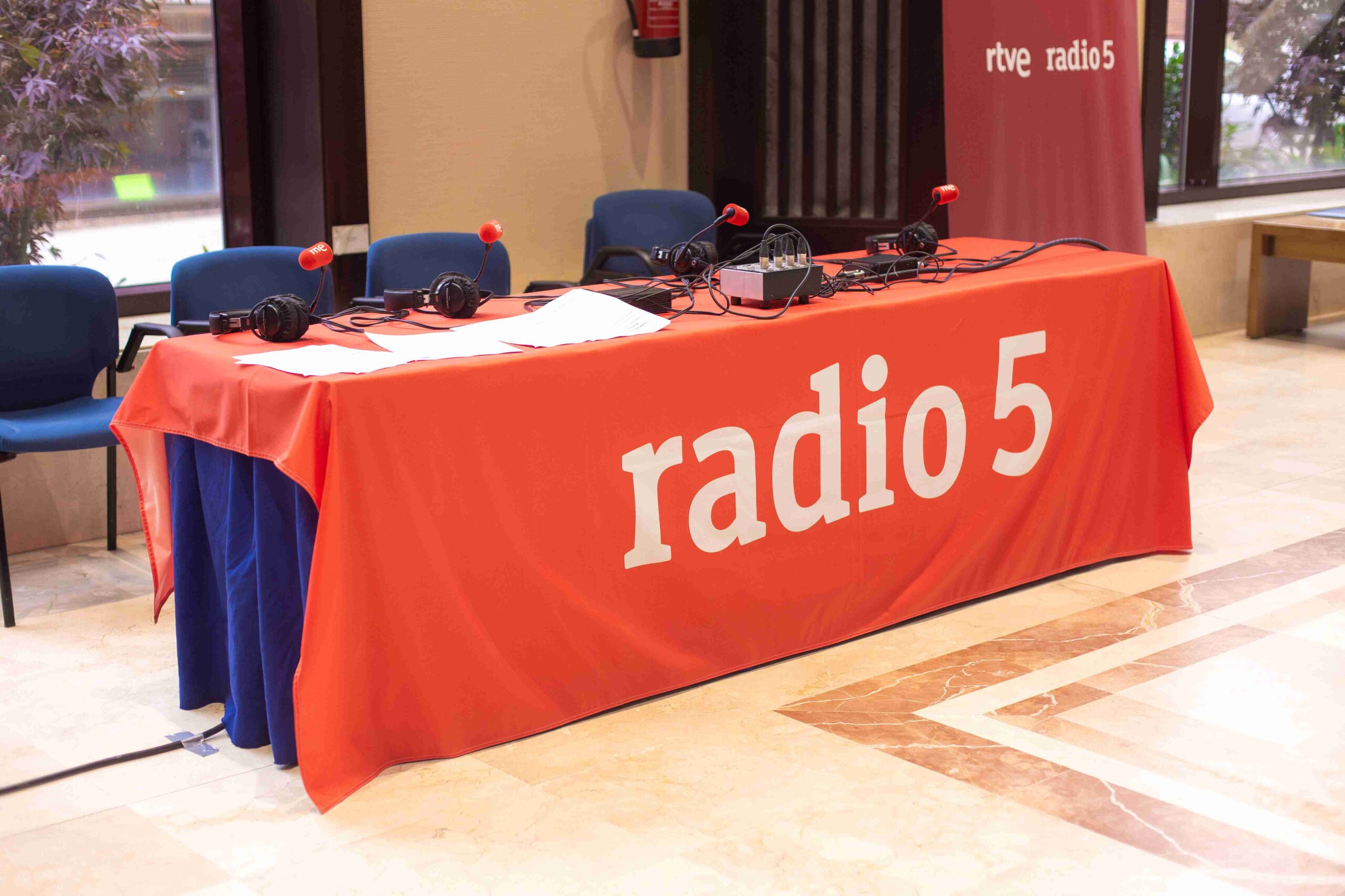 Set Radio5