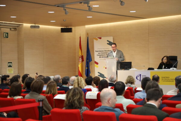 Apertura del acto de entrega de premios