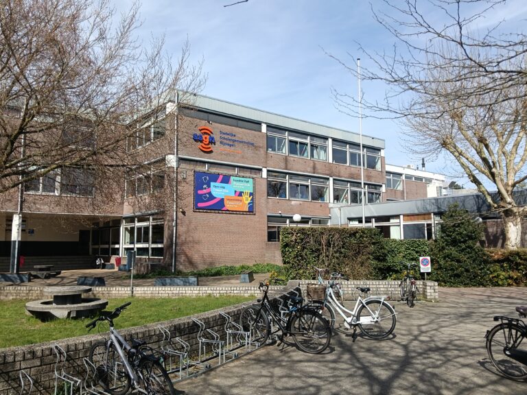 Estancia profesional en Stedelijke Scholengemeenschap, en Nijmegen (Países Bajos)