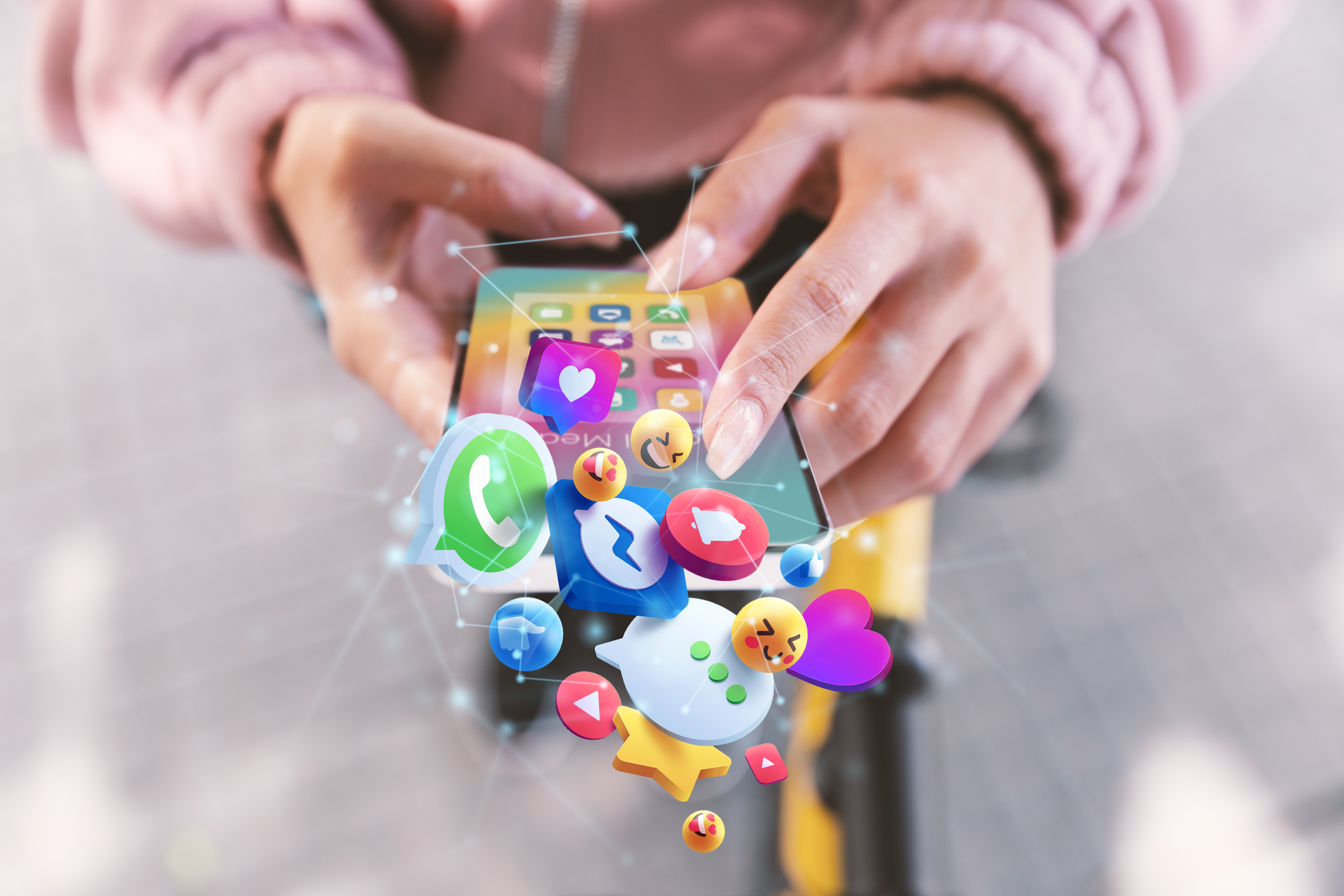 #FamiliasDigitalesEC – Potenciando el buen uso de las redes sociales en familia