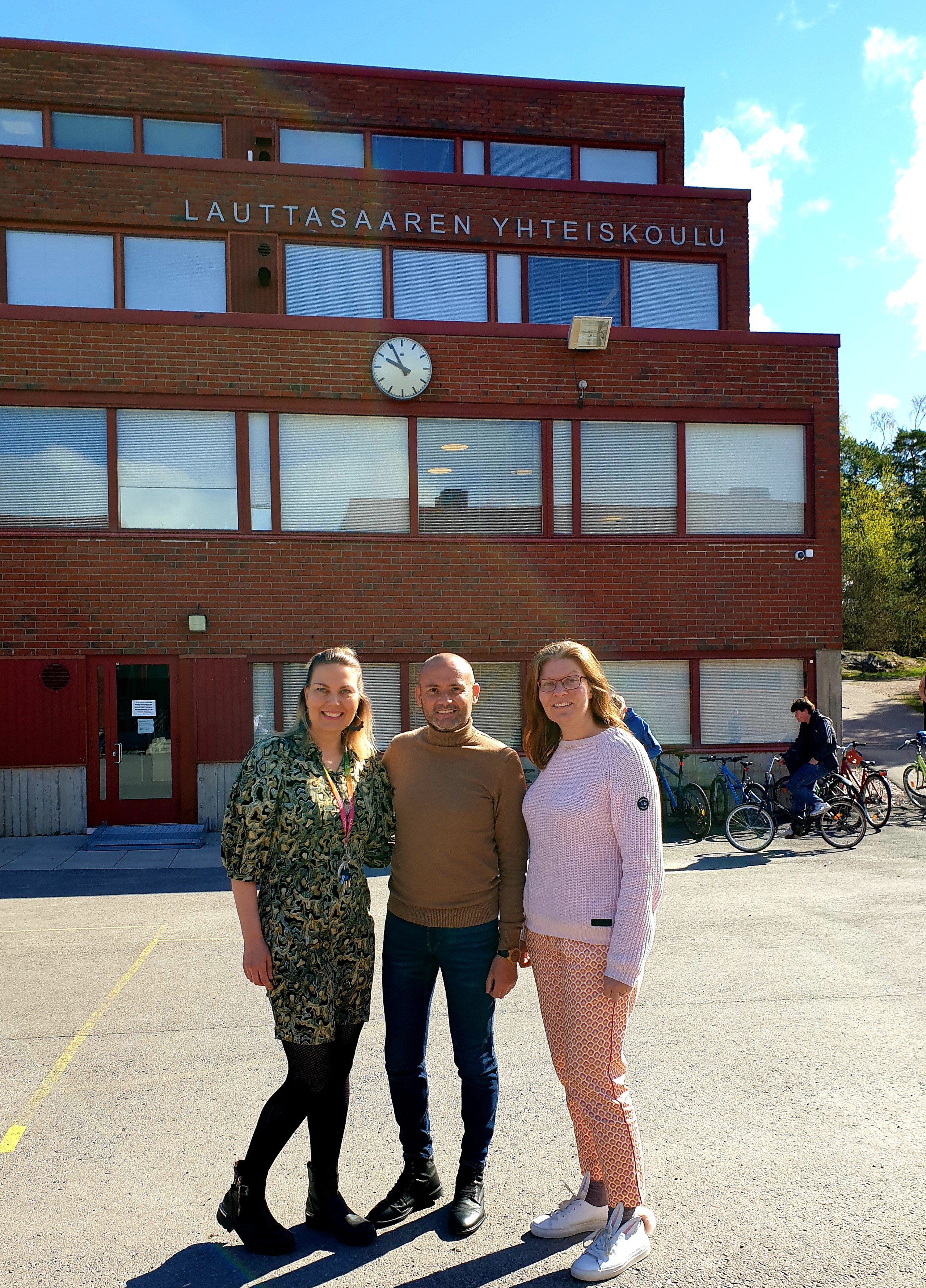 Estancia profesional en el Centro de Secundaria y Bachillerato Lauttasaarem Yhteiskoulu (LYK), en la ciudad de Helsinki, Finlandia