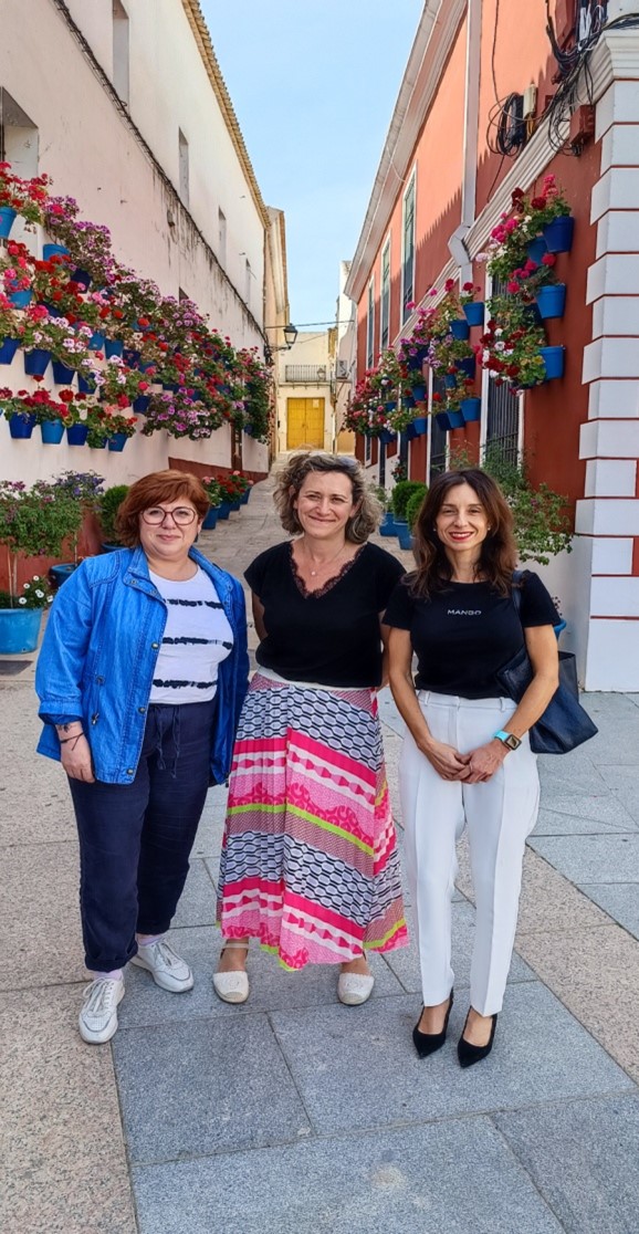 Estancia profesional de la docente francesa Laetitia Menichelli en IES Miguel Crespo (Córdoba)