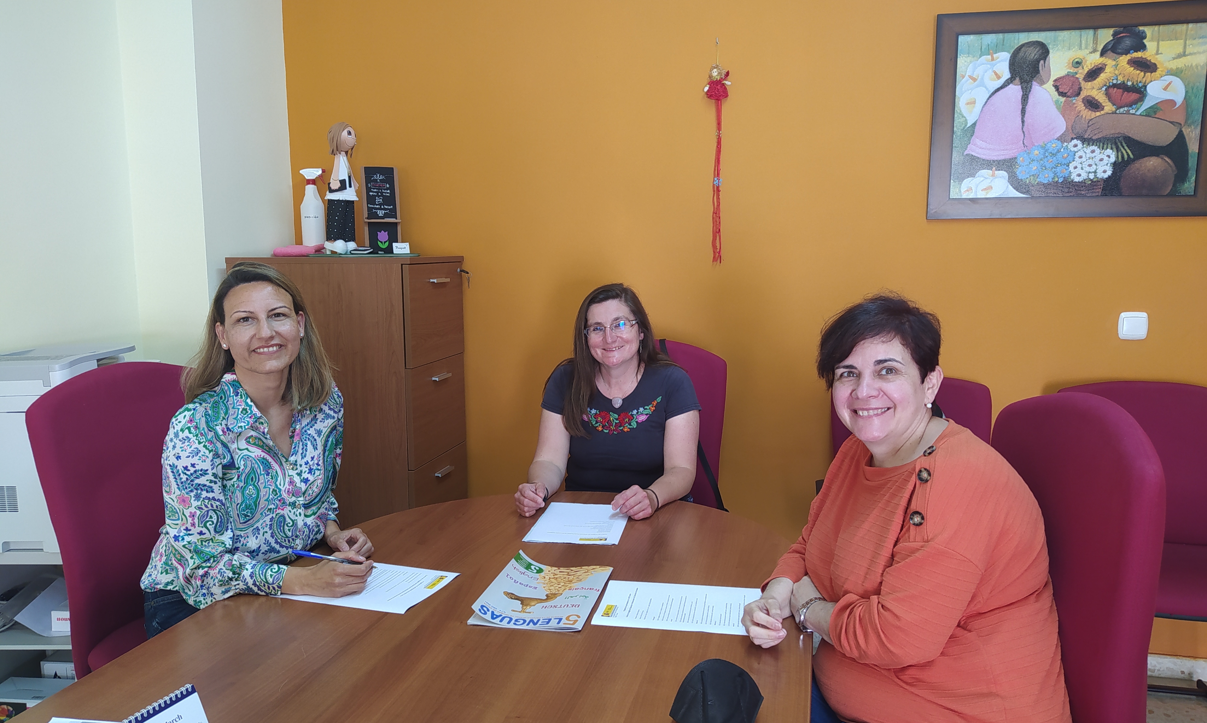 Visita de una docente alemana a la EOI de Ceuta