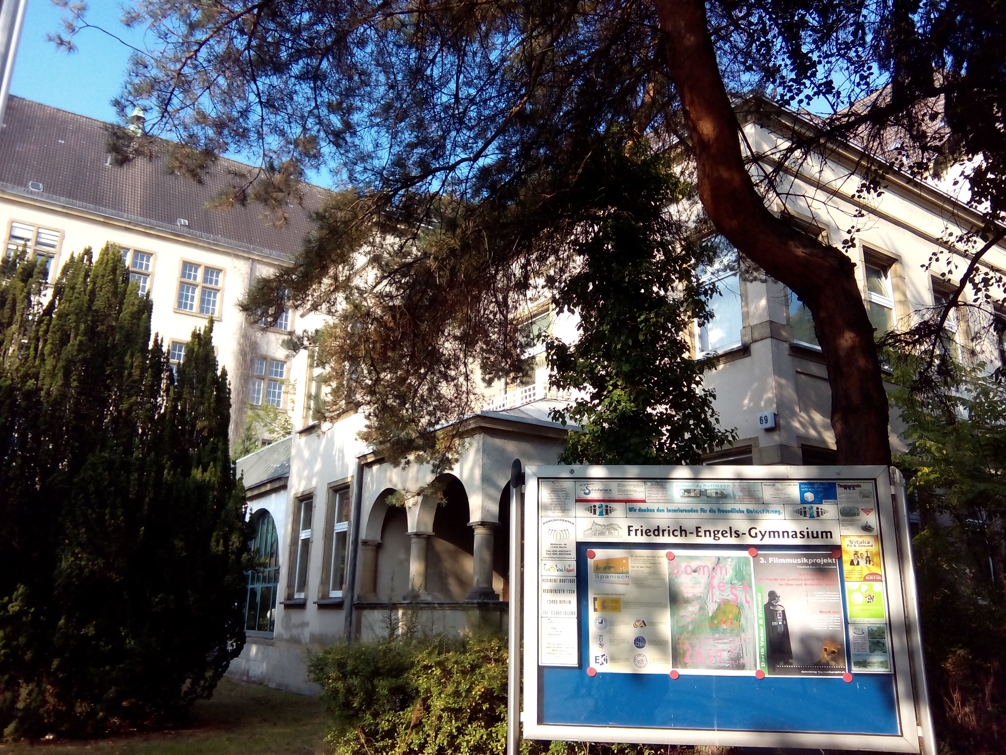 Estancia en el instituto bilingüe Friedrich-Engels-Gymnasium, Berlín